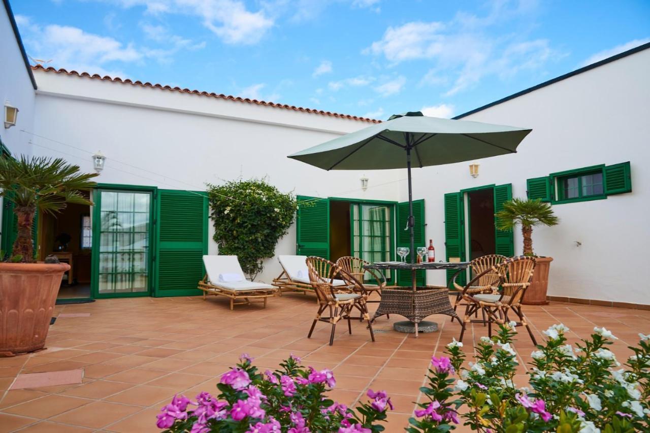 La Maison Dandres, By Comfortable Luxury ลาโอลีวา ภายนอก รูปภาพ